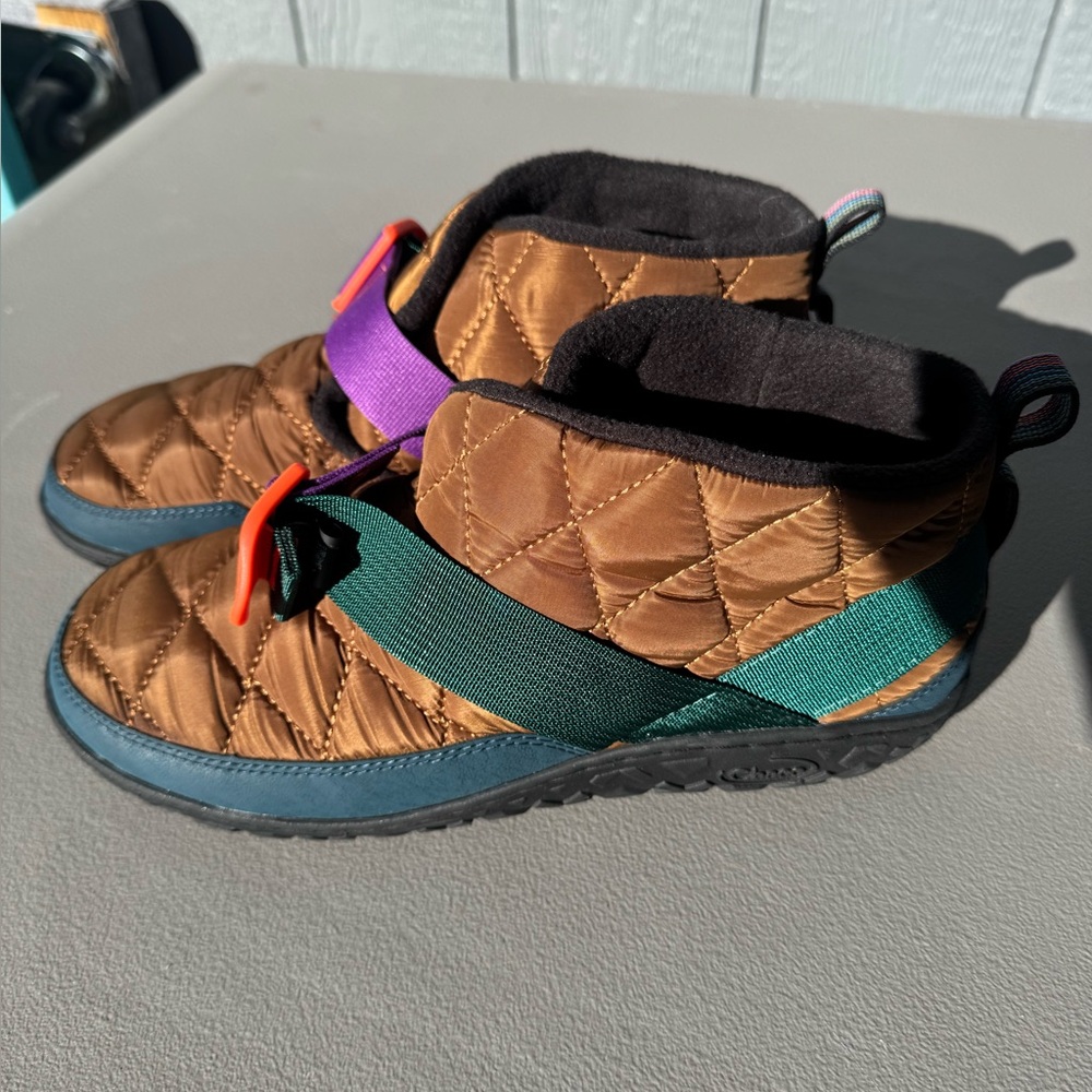 Chaco Brown Quilted Loafers with Purple and Green Straps new without tags